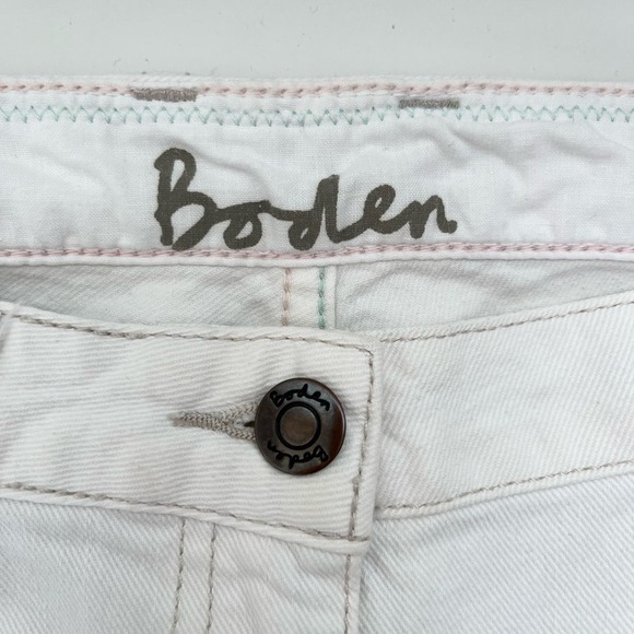 Boden White Straight Leg Jeans Mid Rise 30" Inseam Size‎ 6R - Picture 3 of 12